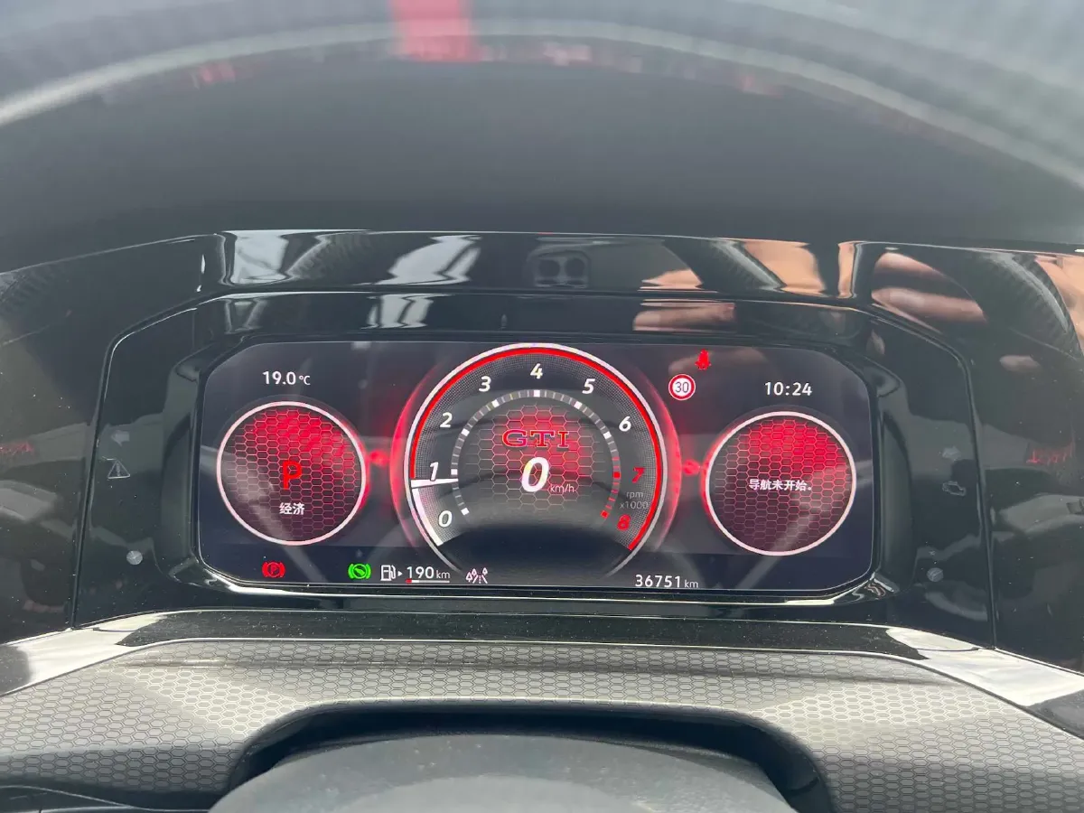 2023 Volkswagen GolfGTI 2.0T 220HP L4 7DCT,autocango,china used car exporter,china ev exporter,chinese used car exporter,chinese used ev exporter