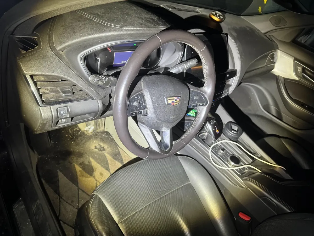 2021 Cadillac CT5 2.0T 237HP L4 10AT,autocango,china used car exporter,china ev exporter,chinese used car exporter,chinese used ev exporter