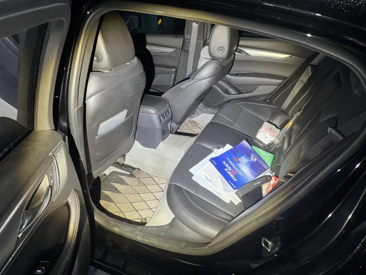 2021 Cadillac CT5 2.0T 237HP L4 10AT,autocango,china used car exporter,china ev exporter,chinese used car exporter,chinese used ev exporter