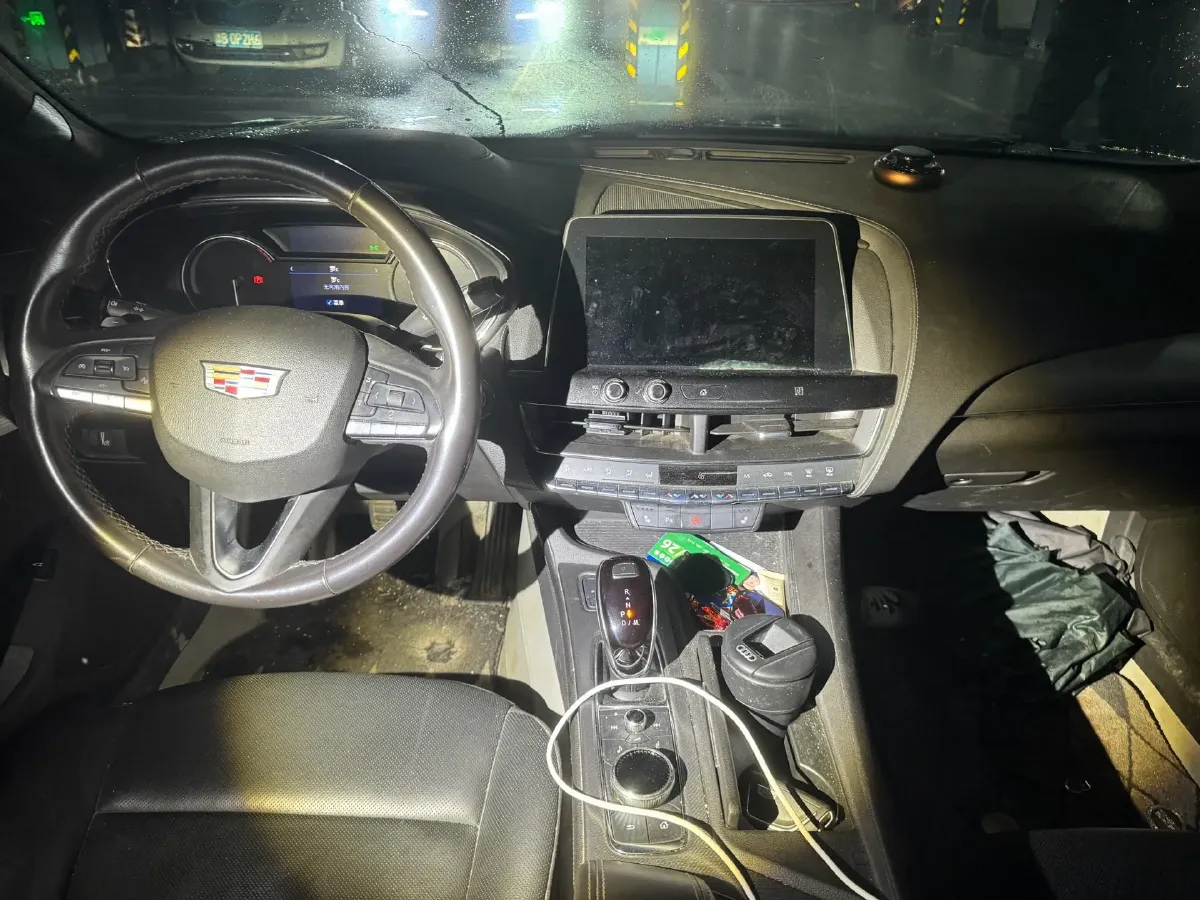 2021 Cadillac CT5 2.0T 237HP L4 10AT,autocango,china used car exporter,china ev exporter,chinese used car exporter,chinese used ev exporter