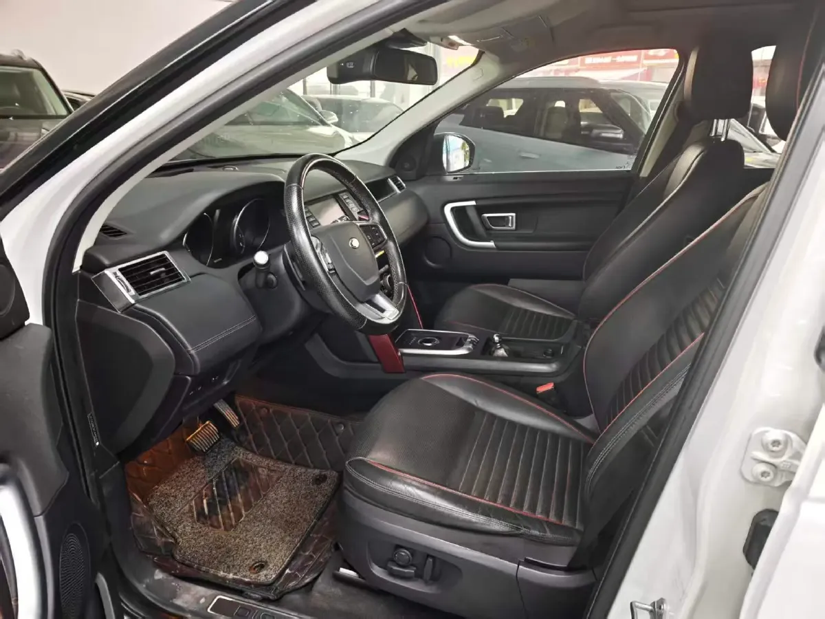 2019 Land Rover Discovery Sport 2.0T 241HP L4 9AT,autocango,china used car exporter,china ev exporter,chinese used car exporter,chinese used ev exporter