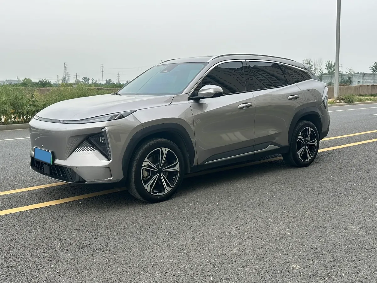 2024 Geely Galaxy L7 1.5T 163HP L4 3DHT PHEV 18.7KWH,autocango,china used car exporter,china ev exporter,chinese used car exporter,chinese used ev exporter