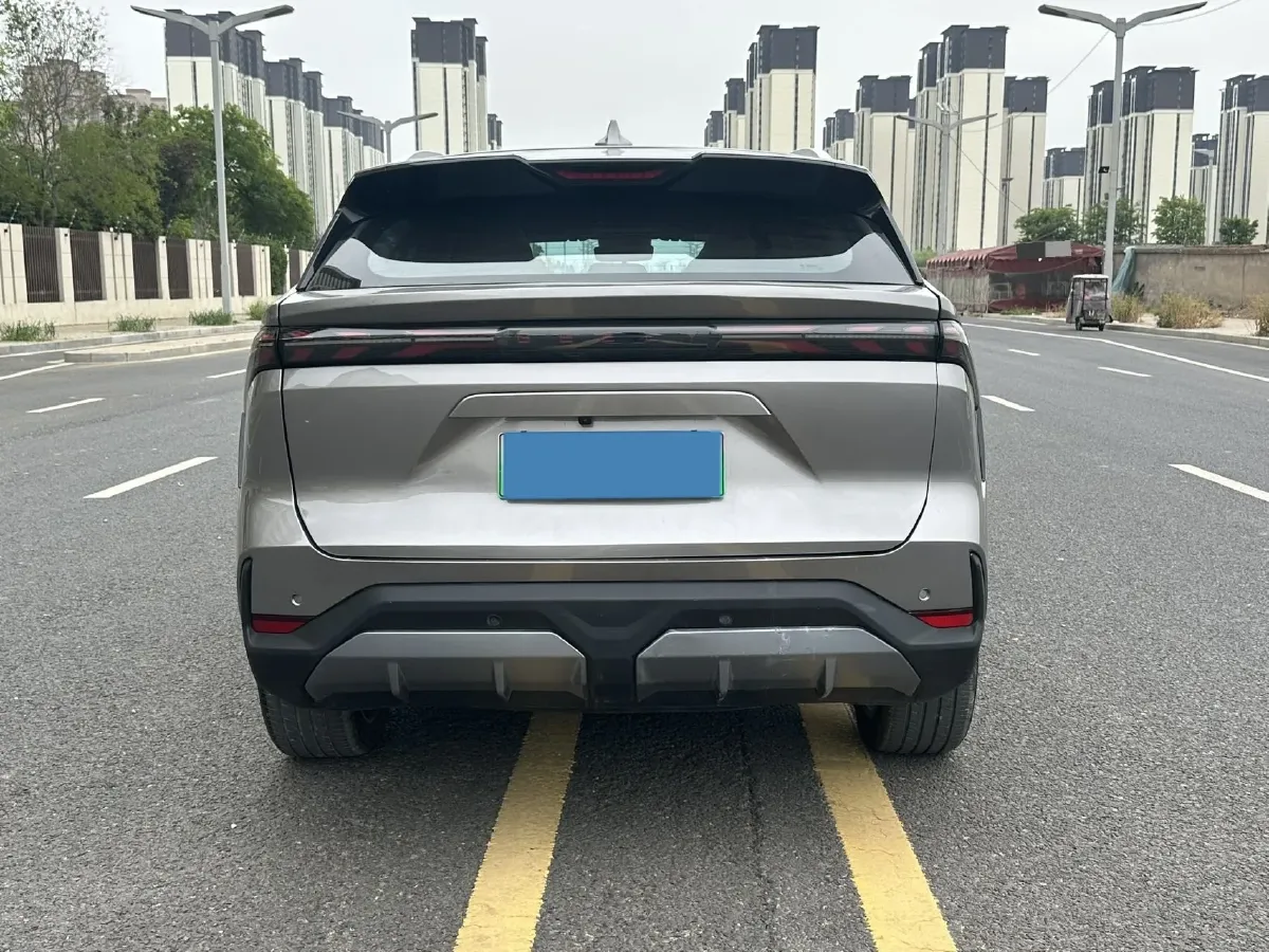 2024 Geely Galaxy L7 1.5T 163HP L4 3DHT PHEV 18.7KWH,autocango,china used car exporter,china ev exporter,chinese used car exporter,chinese used ev exporter