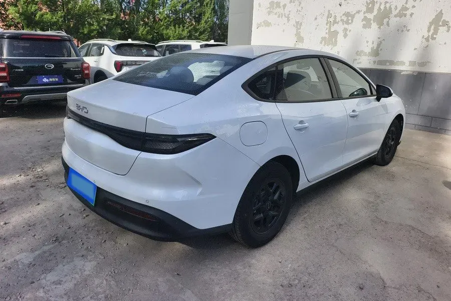 2025 BYD Seal05 DM-i 1.5L 101HP L4 E-CVT PHEV 7.68KWH,autocango,china used car exporter,china ev exporter,chinese used car exporter,chinese used ev exporter