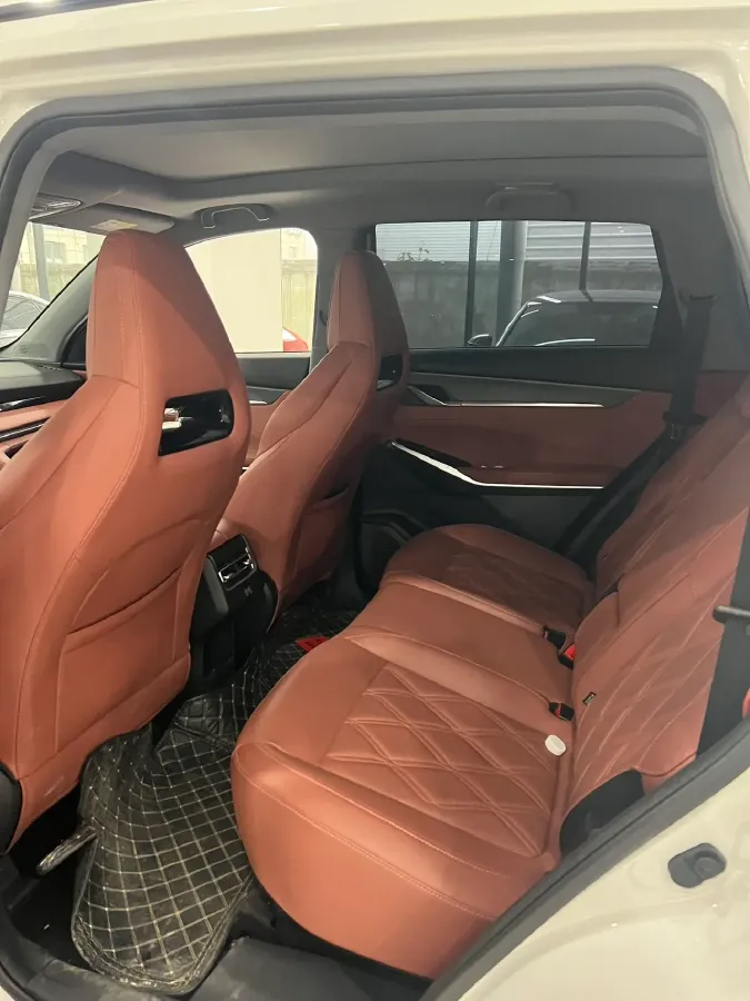 2023 ChangAn CS75 Plus 1.5T 188HP L4 8AT,autocango,china used car exporter,china ev exporter,chinese used car exporter,chinese used ev exporter