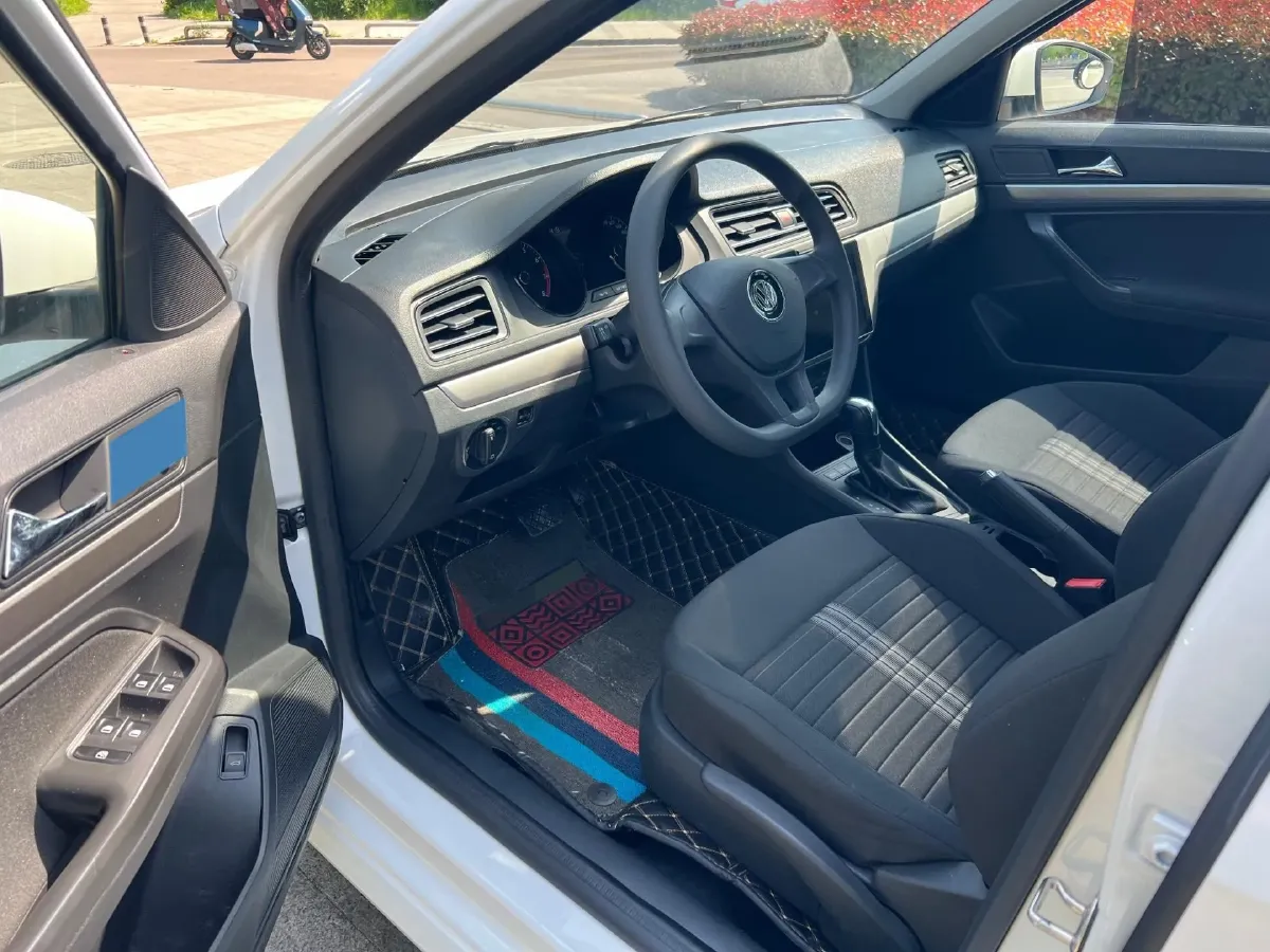 2019 Citroen C4L 1.2T 136HP L3 6AT,autocango,china used car exporter,china ev exporter,chinese used car exporter,chinese used ev exporter