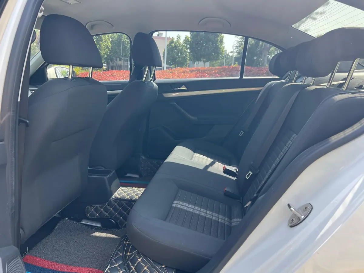 2019 Citroen C4L 1.2T 136HP L3 6AT,autocango,china used car exporter,china ev exporter,chinese used car exporter,chinese used ev exporter