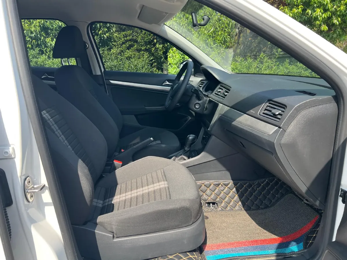 2019 Citroen C4L 1.2T 136HP L3 6AT,autocango,china used car exporter,china ev exporter,chinese used car exporter,chinese used ev exporter