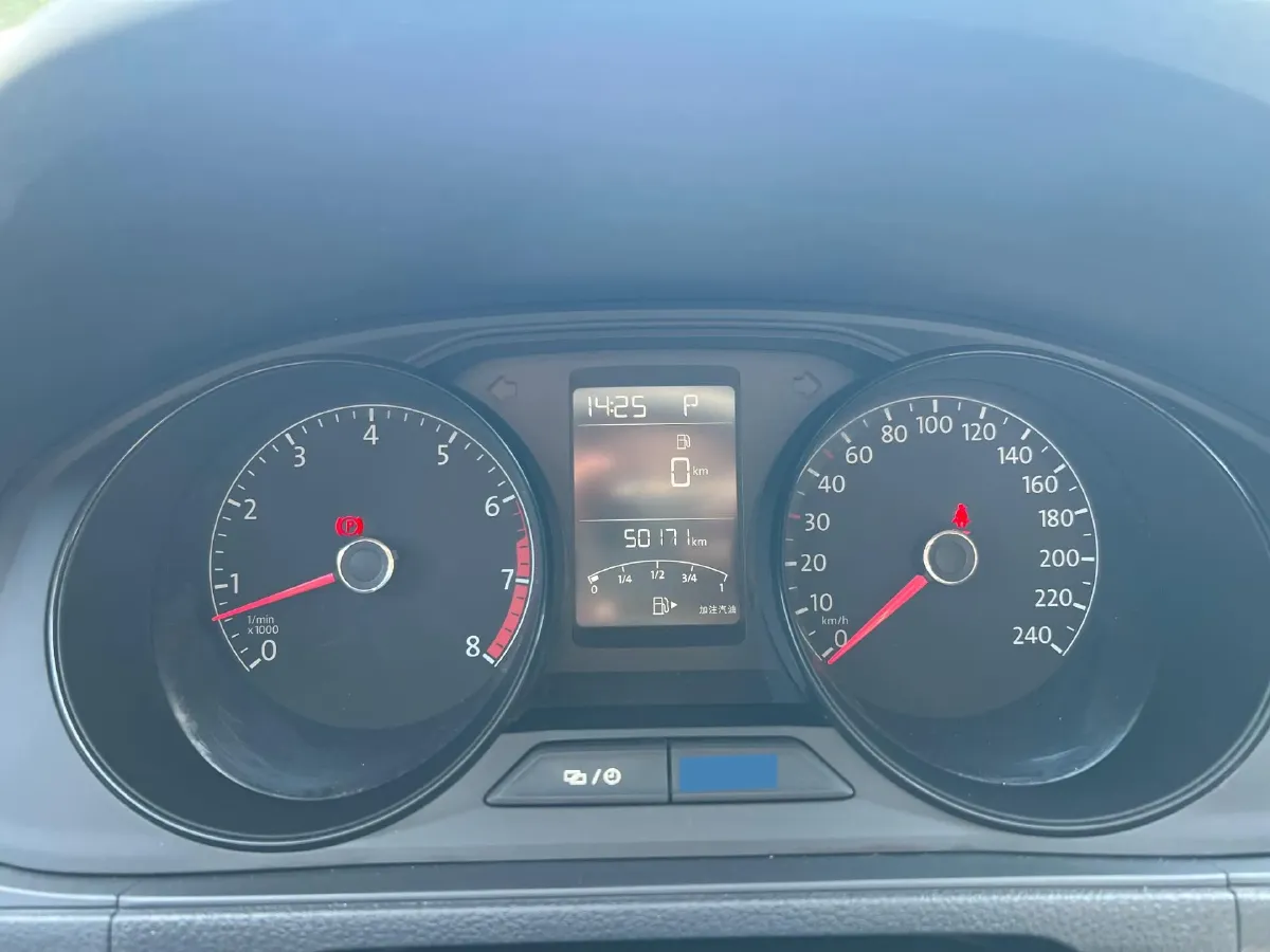 2019 Citroen C4L 1.2T 136HP L3 6AT,autocango,china used car exporter,china ev exporter,chinese used car exporter,chinese used ev exporter