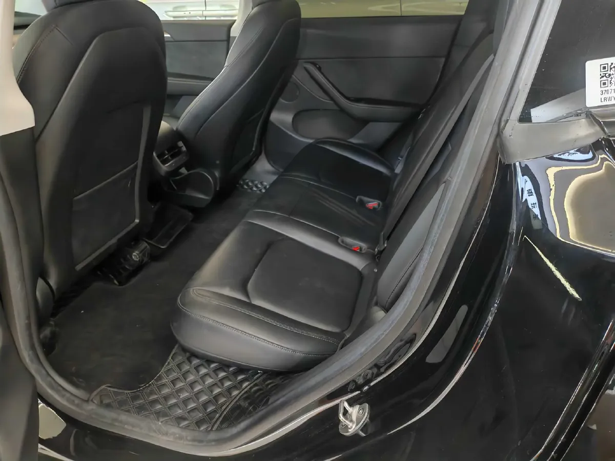 2022 Tesla Model Y BEV 60KWH,autocango,china used car exporter,china ev exporter,chinese used car exporter,chinese used ev exporter