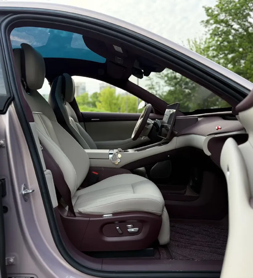 2025 MI YU7 BEV 101.7KWH,autocango,china used car exporter,china ev exporter,chinese used car exporter,chinese used ev exporter