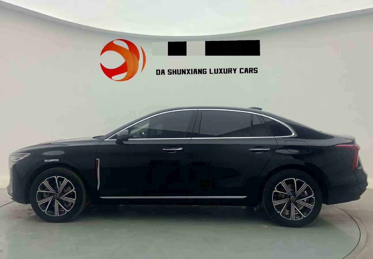 2025 HongQi H5 1.5T 150HP L4 1DHT PHEV,autocango,china used car exporter,china ev exporter,chinese used car exporter,chinese used ev exporter