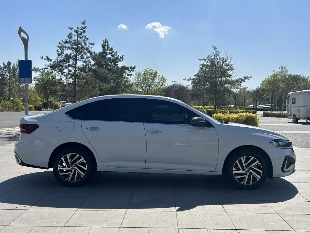 2023 Volkswagen Lavida 1.4T 150HP L4 7DCT,autocango,china used car exporter,china ev exporter,chinese used car exporter,chinese used ev exporter