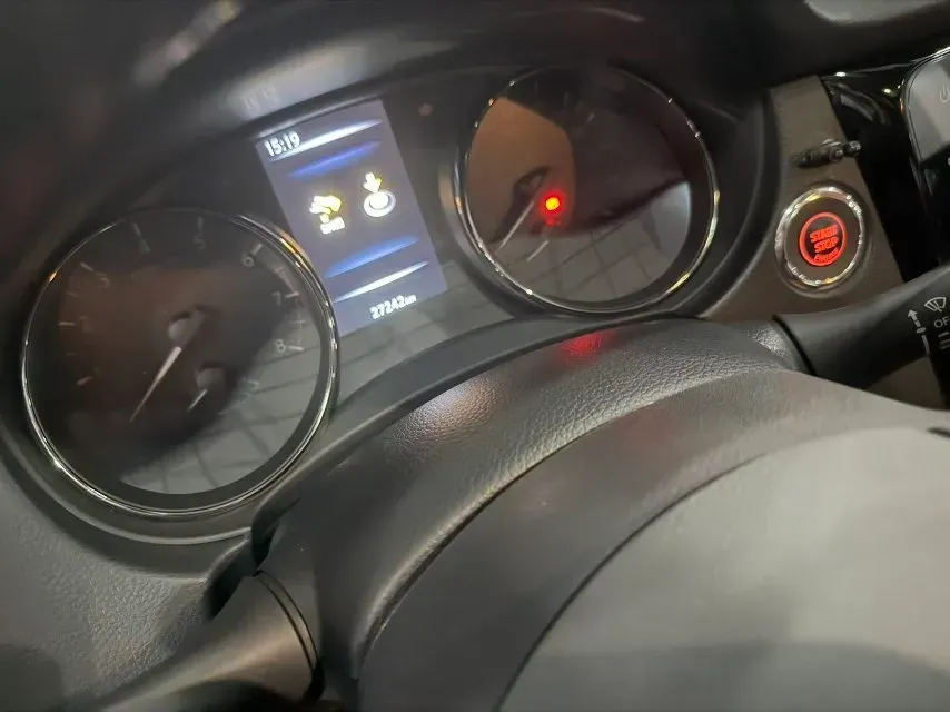 2022 Nissan X-Trail 2.0L 151HP L4 CVT,autocango,china used car exporter,china ev exporter,chinese used car exporter,chinese used ev exporter