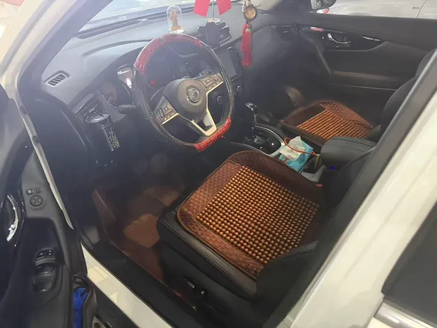 2022 Nissan X-Trail 2.0L 151HP L4 CVT,autocango,china used car exporter,china ev exporter,chinese used car exporter,chinese used ev exporter