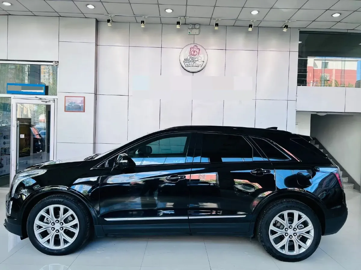 2020 Cadillac XT5 2.0T 237HP L4 9AT,autocango,china used car exporter,china ev exporter,chinese used car exporter,chinese used ev exporter