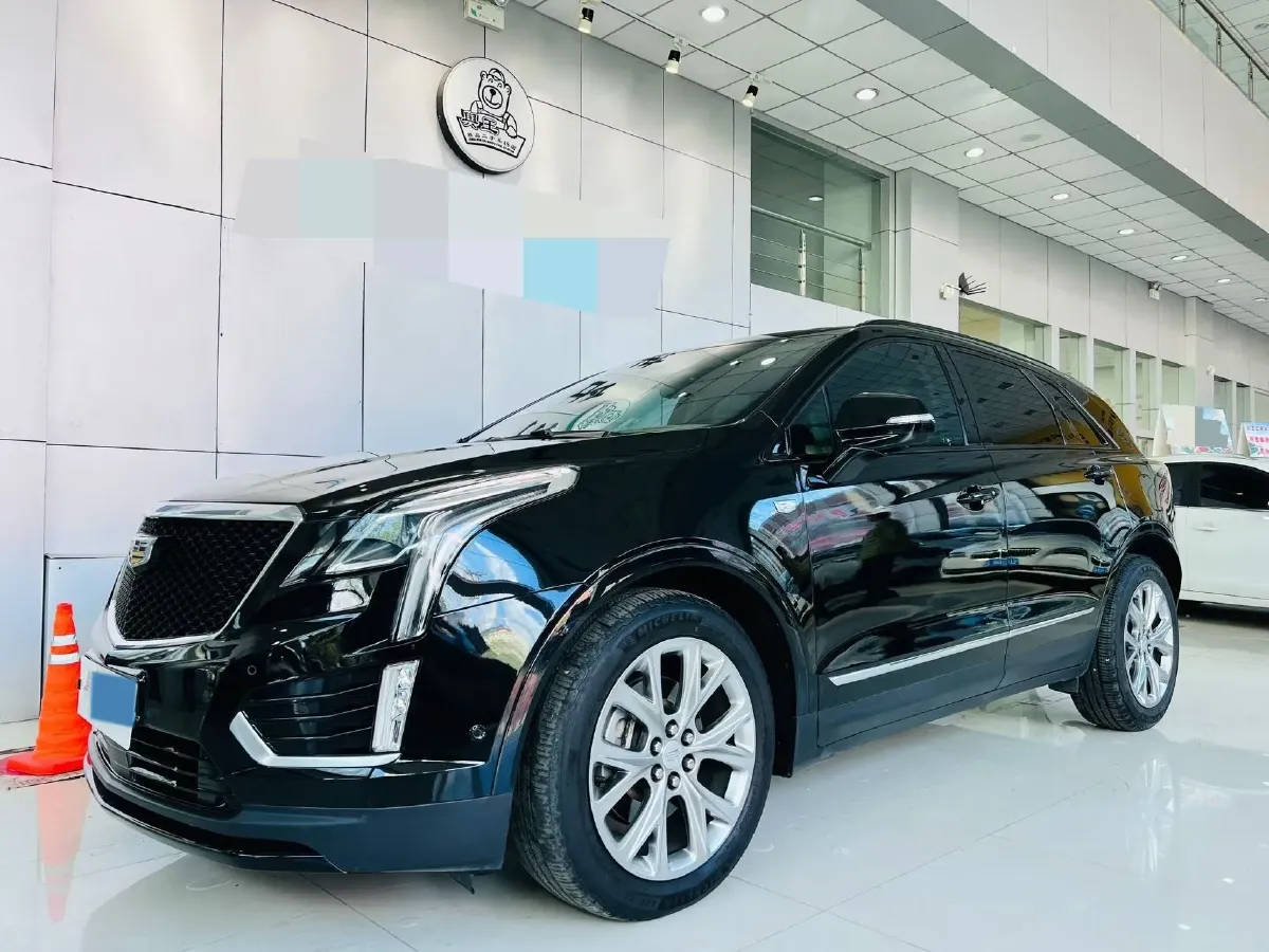 2020 Cadillac XT5 2.0T 237HP L4 9AT,autocango,china used car exporter,china ev exporter,chinese used car exporter,chinese used ev exporter