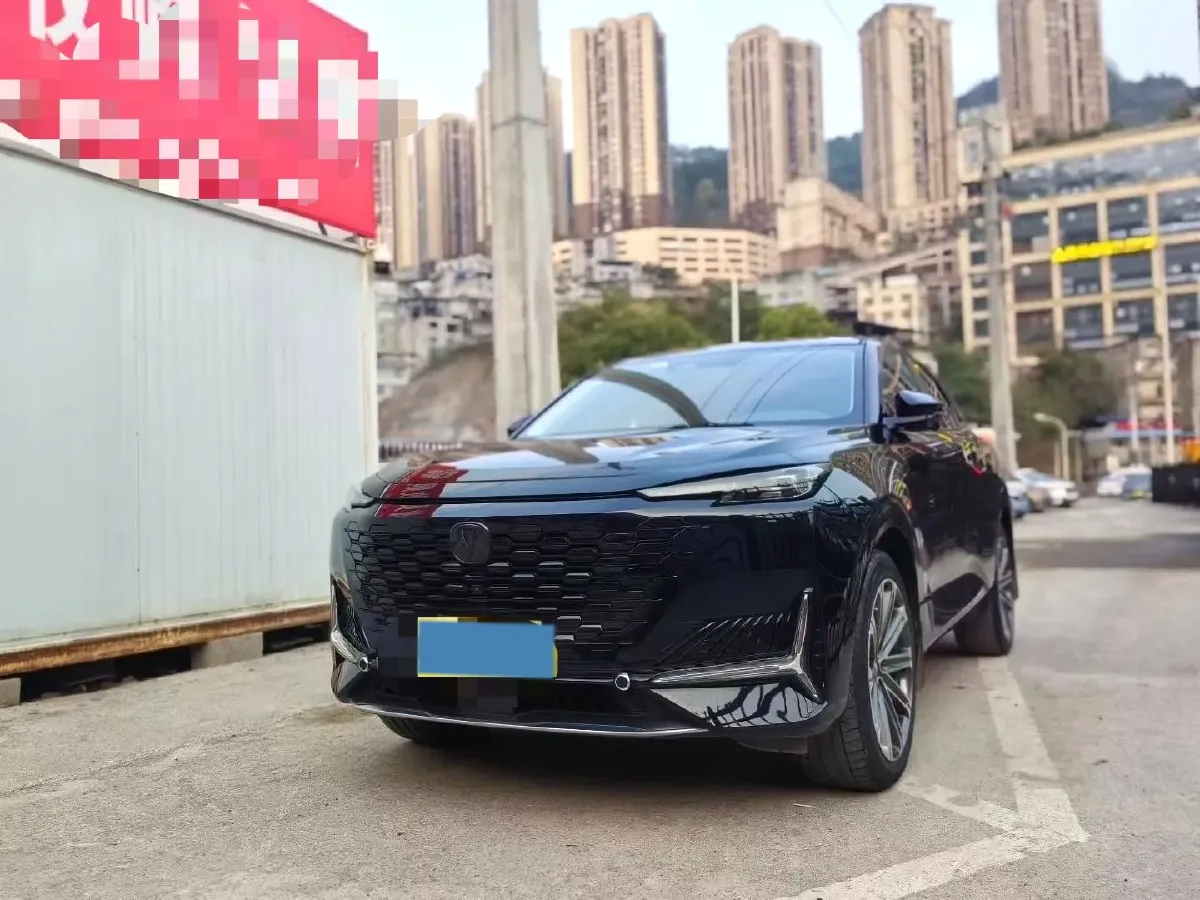 2021 ChangAn UNI-K 2.0T 233HP L4 8AT,autocango,china used car exporter,china ev exporter,chinese used car exporter,chinese used ev exporter