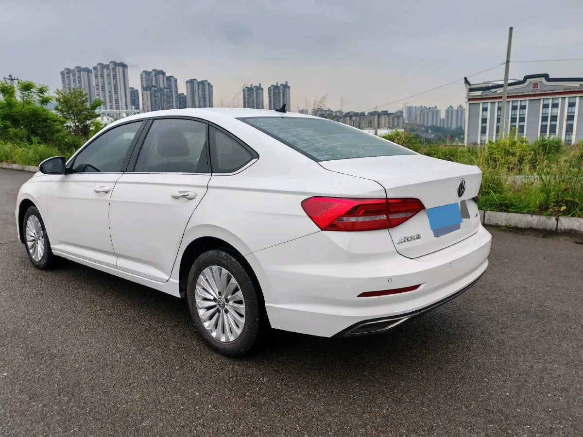 2019 Volkswagen Lavida 1.5L 113HP L4 5MT,autocango,china used car exporter,china ev exporter,chinese used car exporter,chinese used ev exporter