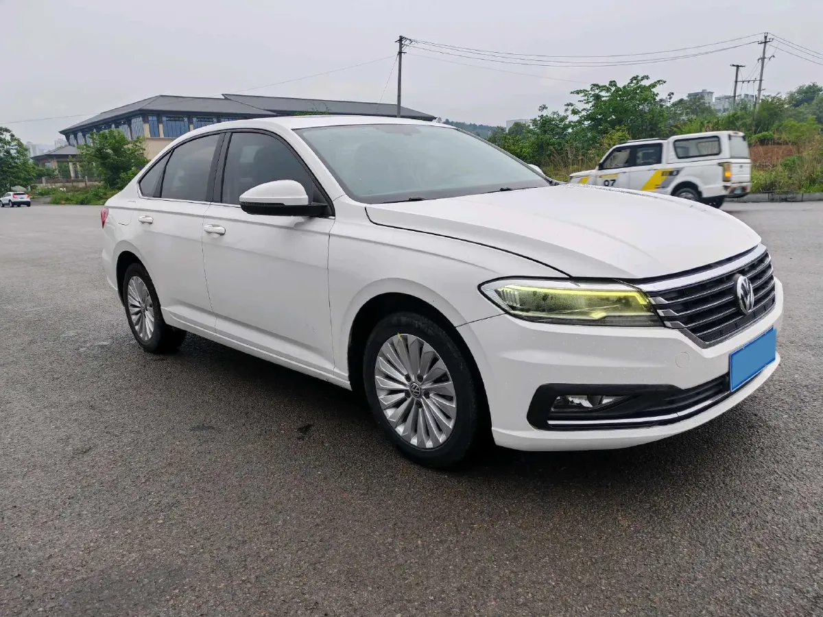 2019 Volkswagen Lavida 1.5L 113HP L4 5MT,autocango,china used car exporter,china ev exporter,chinese used car exporter,chinese used ev exporter