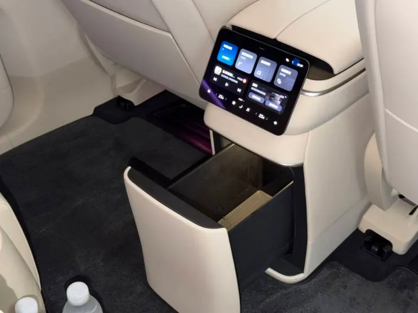 2026 NIO ES8 BEV,autocango,china used car exporter,china ev exporter,chinese used car exporter,chinese used ev exporter