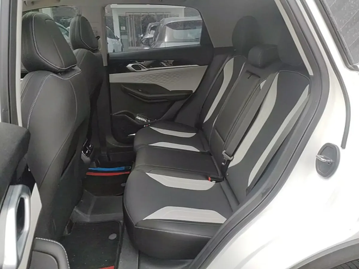 2022 Geely Coolray 1.5T 181HP L4 7DCT,autocango,china used car exporter,china ev exporter,chinese used car exporter,chinese used ev exporter