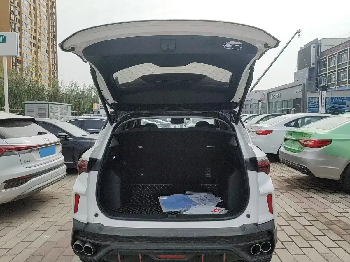 2022 Geely Coolray 1.5T 181HP L4 7DCT,autocango,china used car exporter,china ev exporter,chinese used car exporter,chinese used ev exporter