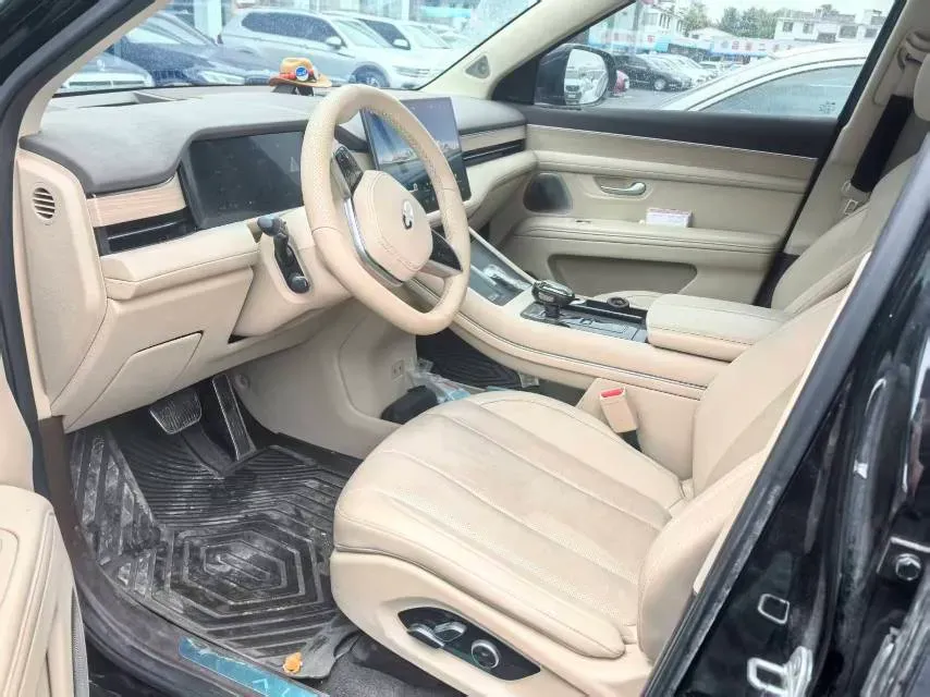 2024 AITO AITO M7 1.5T 152HP L4 REEV 42KWH,autocango,china used car exporter,china ev exporter,chinese used car exporter,chinese used ev exporter