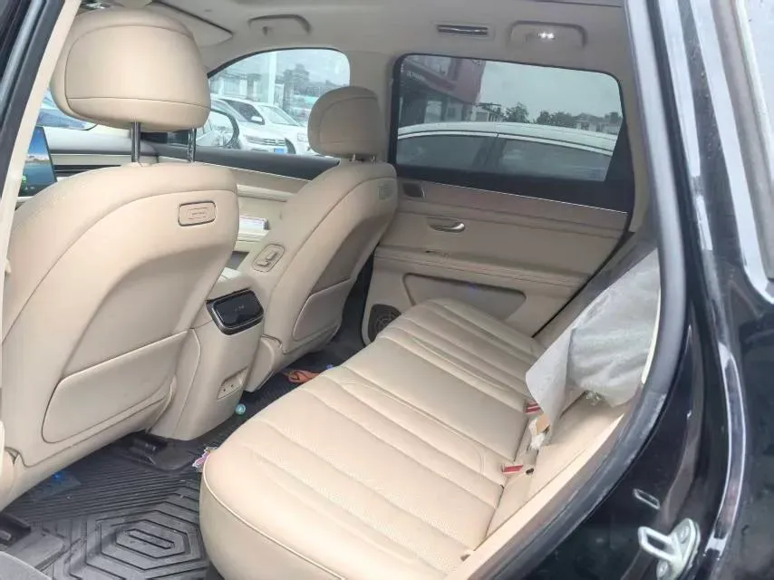 2024 AITO AITO M7 1.5T 152HP L4 REEV 42KWH,autocango,china used car exporter,china ev exporter,chinese used car exporter,chinese used ev exporter