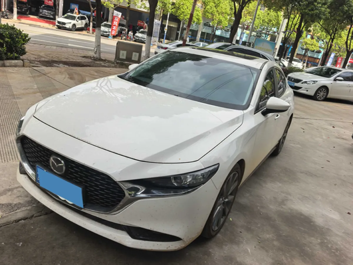 2022 Mazda 3 Axela 2.0L 158HP L4 6AT,autocango,china used car exporter,china ev exporter,chinese used car exporter,chinese used ev exporter
