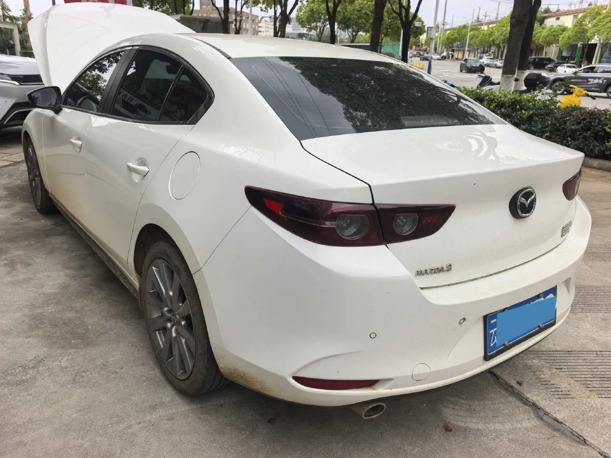 2022 Mazda 3 Axela 2.0L 158HP L4 6AT,autocango,china used car exporter,china ev exporter,chinese used car exporter,chinese used ev exporter
