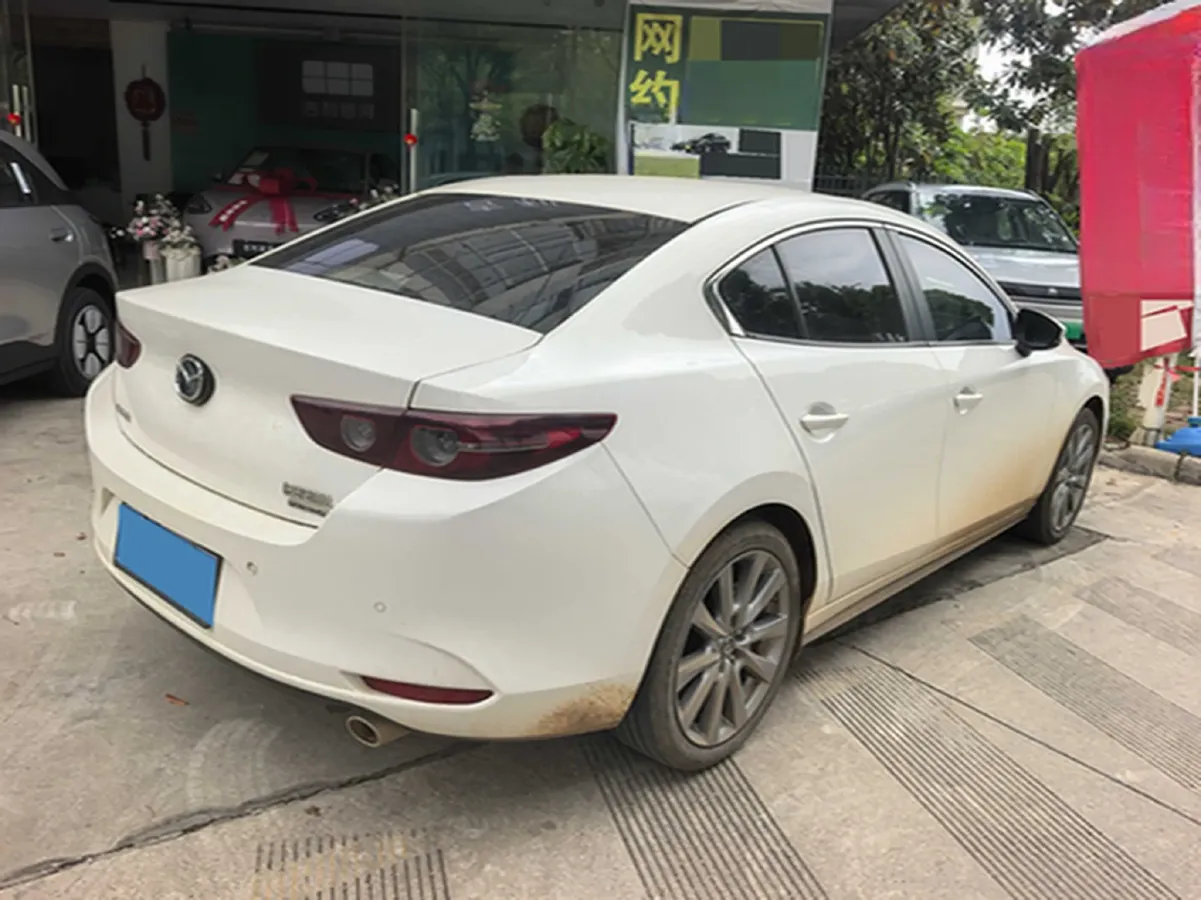 2022 Mazda 3 Axela 2.0L 158HP L4 6AT,autocango,china used car exporter,china ev exporter,chinese used car exporter,chinese used ev exporter