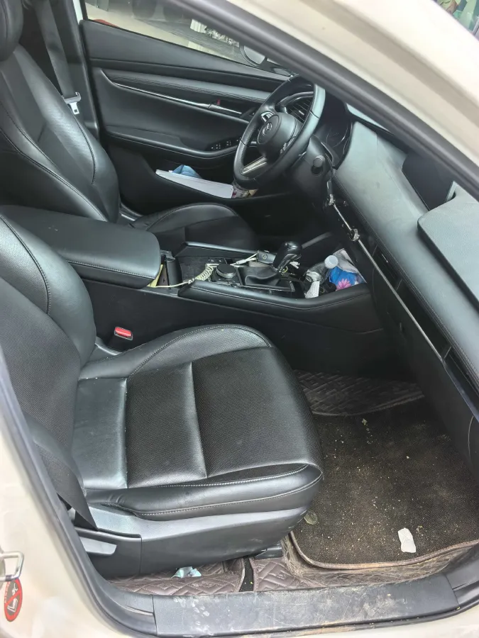 2022 Mazda 3 Axela 2.0L 158HP L4 6AT,autocango,china used car exporter,china ev exporter,chinese used car exporter,chinese used ev exporter