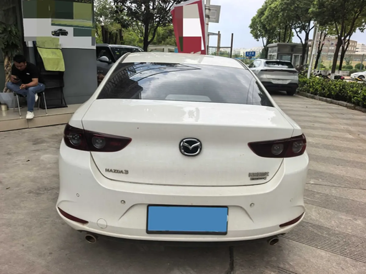 2022 Mazda 3 Axela 2.0L 158HP L4 6AT,autocango,china used car exporter,china ev exporter,chinese used car exporter,chinese used ev exporter