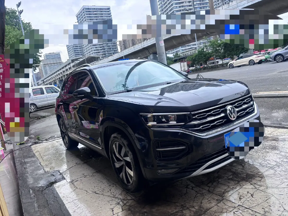 2019 Jeep Cherokee 2.0T 234HP L4 9AT,autocango,china used car exporter,china ev exporter,chinese used car exporter,chinese used ev exporter