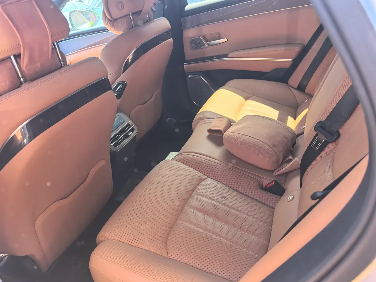 2025 BYD HanL BEV,autocango,china used car exporter,china ev exporter,chinese used car exporter,chinese used ev exporter