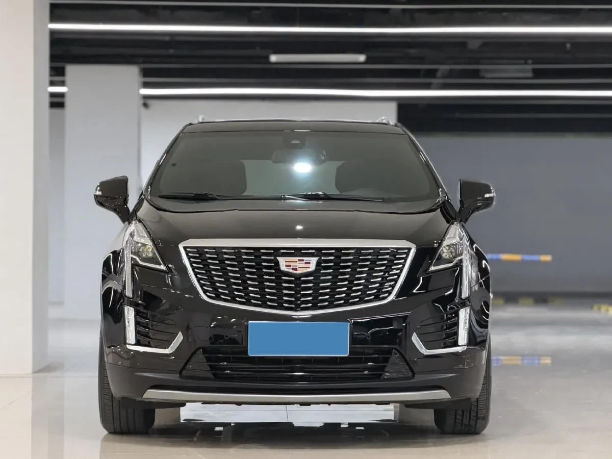 2023 Cadillac XT5 2.0T 237HP L4 9AT,autocango,china used car exporter,china ev exporter,chinese used car exporter,chinese used ev exporter