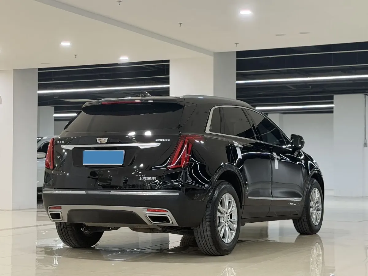 2023 Cadillac XT5 2.0T 237HP L4 9AT,autocango,china used car exporter,china ev exporter,chinese used car exporter,chinese used ev exporter