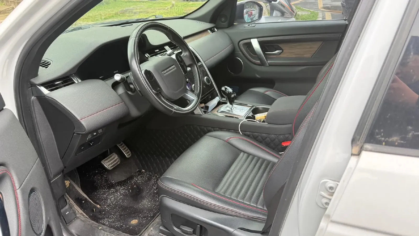 2020 Land Rover Discovery Sport 2.0T 249HP L4 9AT,autocango,china used car exporter,china ev exporter,chinese used car exporter,chinese used ev exporter