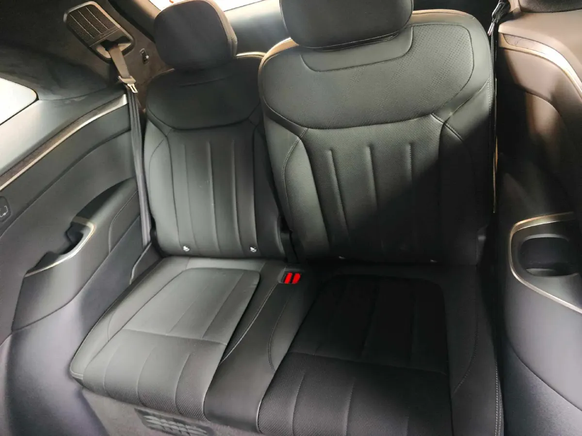 2025 ONVO L90 BEV,autocango,china used car exporter,china ev exporter,chinese used car exporter,chinese used ev exporter