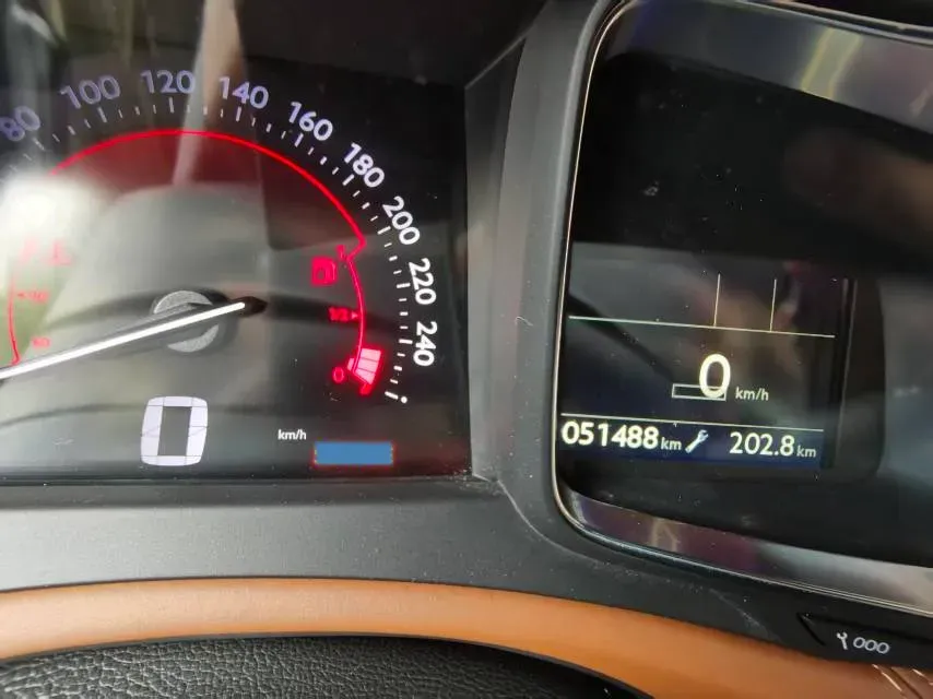 2018 DS 5LS 1.6T 167HP L4 6AT,autocango,china used car exporter,china ev exporter,chinese used car exporter,chinese used ev exporter