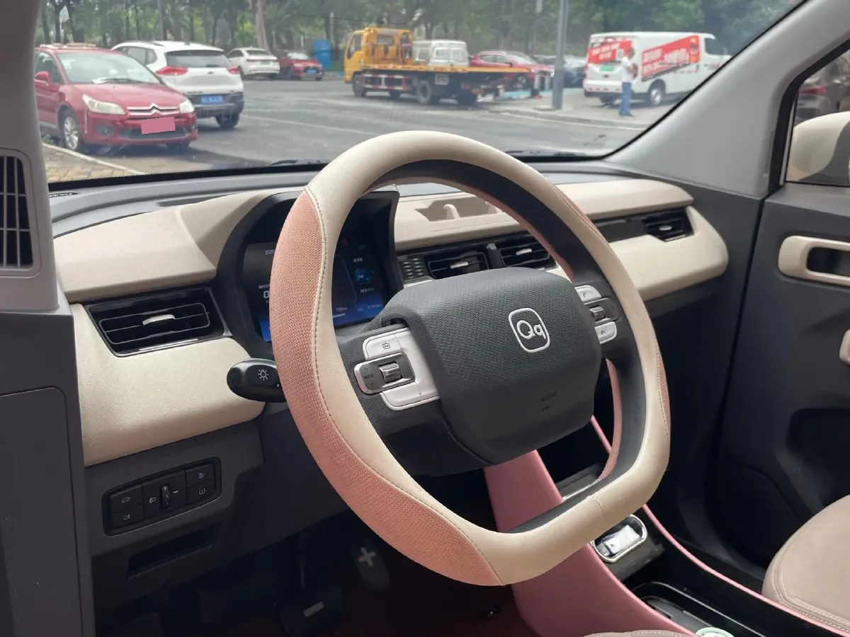 2025 Chery QQ Ice Cream BEV 13.98KWH,autocango,china used car exporter,china ev exporter,chinese used car exporter,chinese used ev exporter