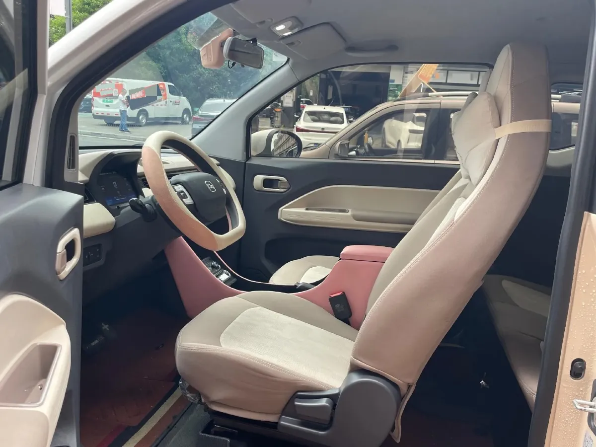 2025 Chery QQ Ice Cream BEV 13.98KWH,autocango,china used car exporter,china ev exporter,chinese used car exporter,chinese used ev exporter