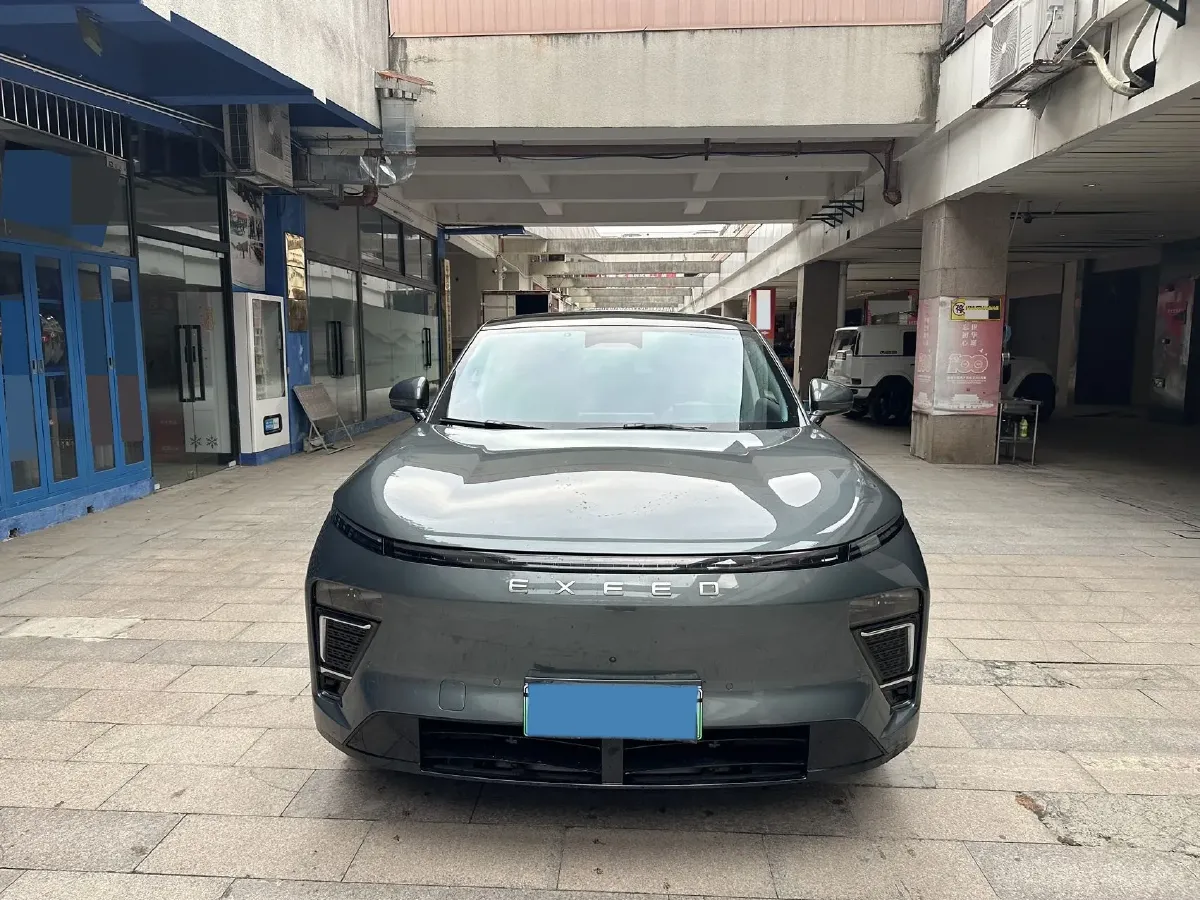 2024 Exceed Sterra ET REEV 156HP REEV 32KWH,autocango,china used car exporter,china ev exporter,chinese used car exporter,chinese used ev exporter