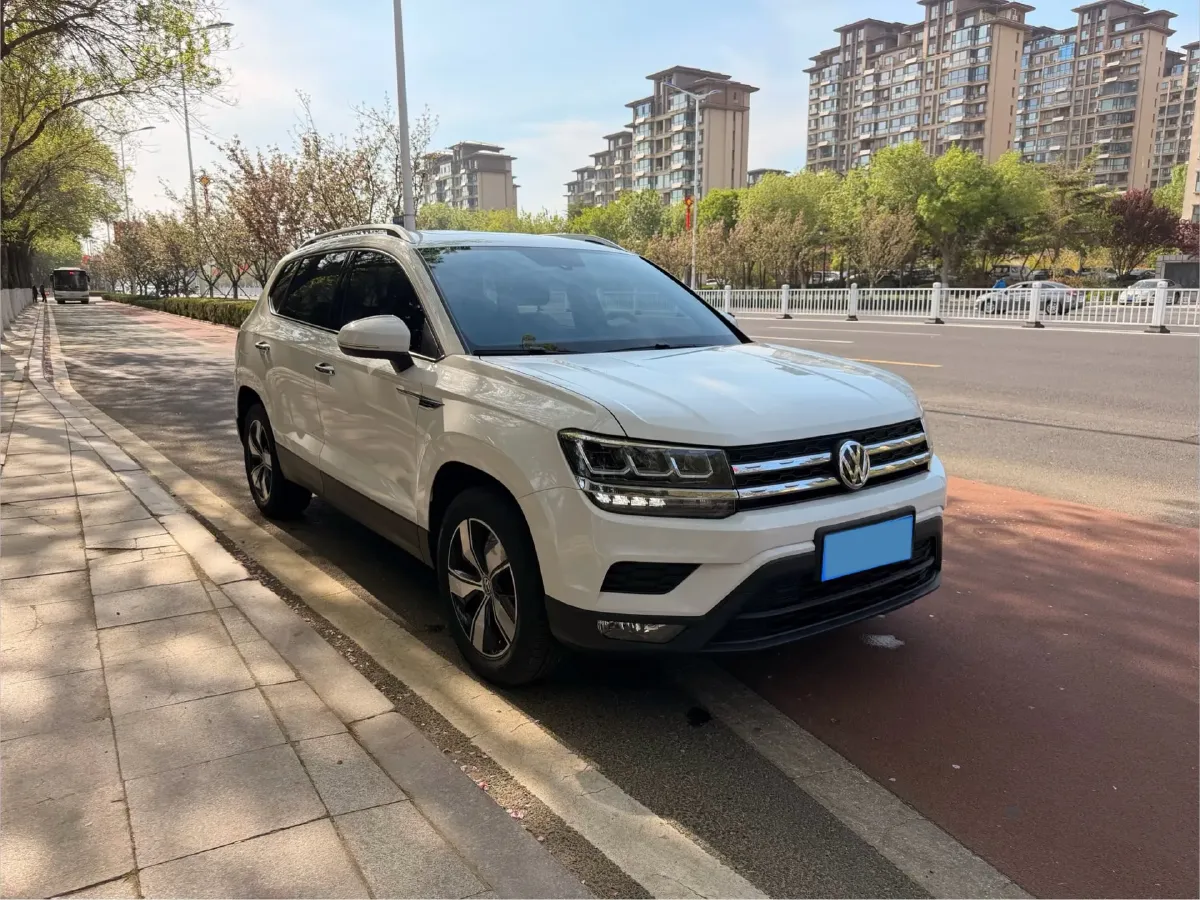 2021 Volkswagen Tharu 1.4T 150HP L4 7DCT,autocango,china used car exporter,china ev exporter,chinese used car exporter,chinese used ev exporter
