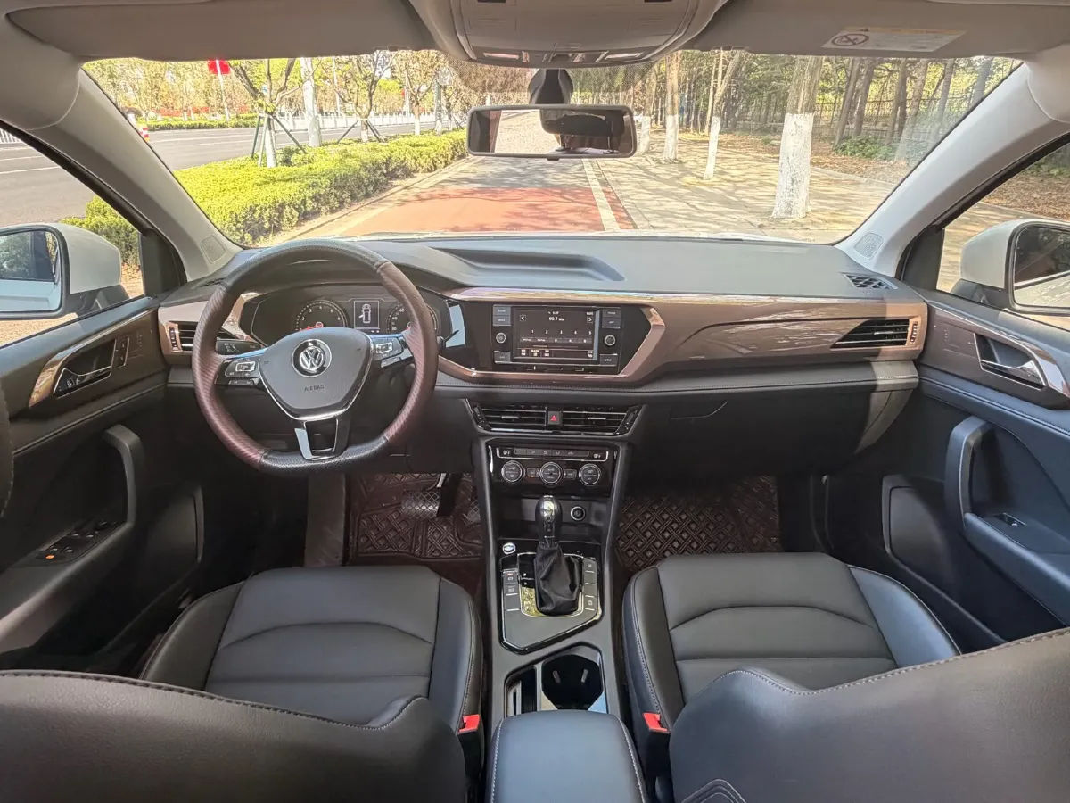 2021 Volkswagen Tharu 1.4T 150HP L4 7DCT,autocango,china used car exporter,china ev exporter,chinese used car exporter,chinese used ev exporter