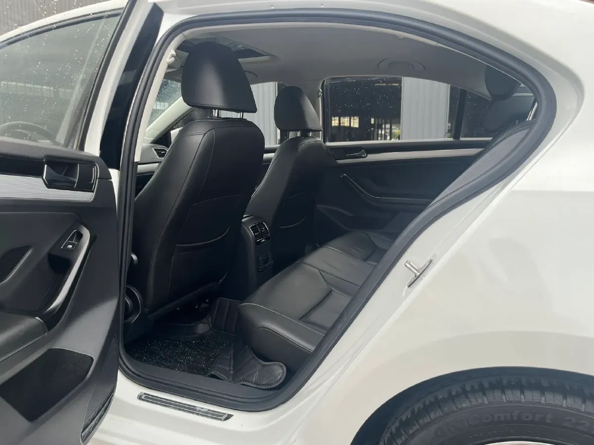 2018 Volkswagen Sagitar 1.2T 110HP L4 7DCT,autocango,china used car exporter,china ev exporter,chinese used car exporter,chinese used ev exporter