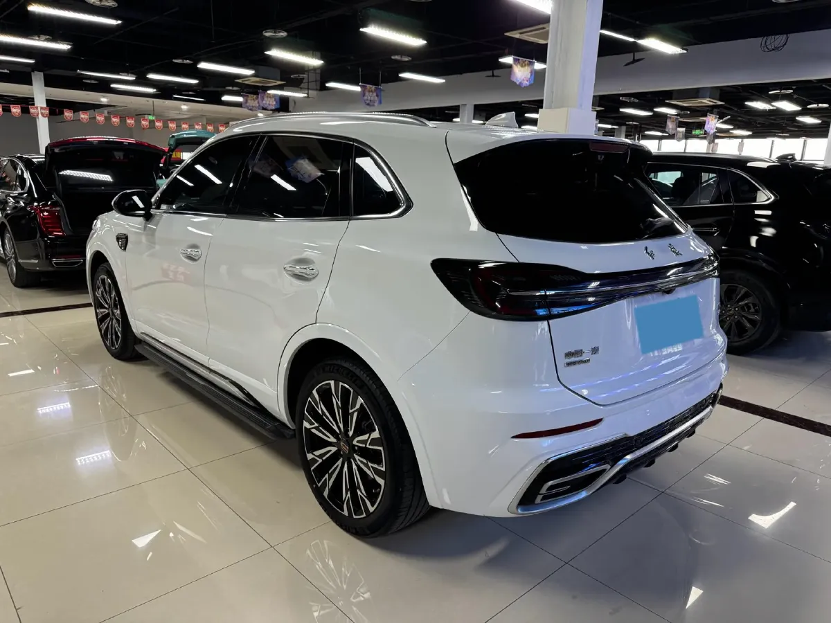 2023 HongQi HS5 2.0T 252HP L4 8AT,autocango,china used car exporter,china ev exporter,chinese used car exporter,chinese used ev exporter