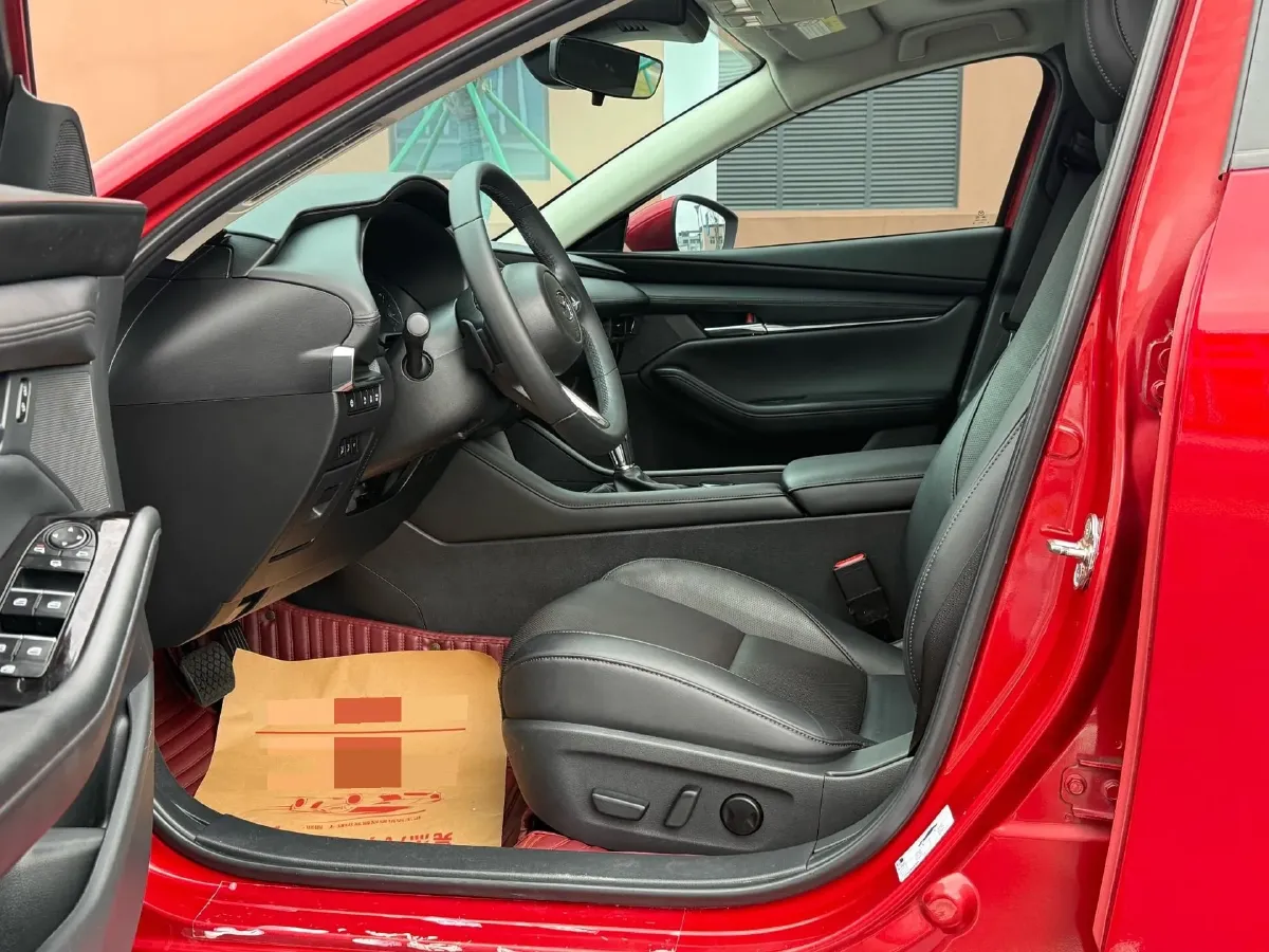 2021 Mazda 3 Axela 2.0L 158HP L4 6AT,autocango,china used car exporter,china ev exporter,chinese used car exporter,chinese used ev exporter