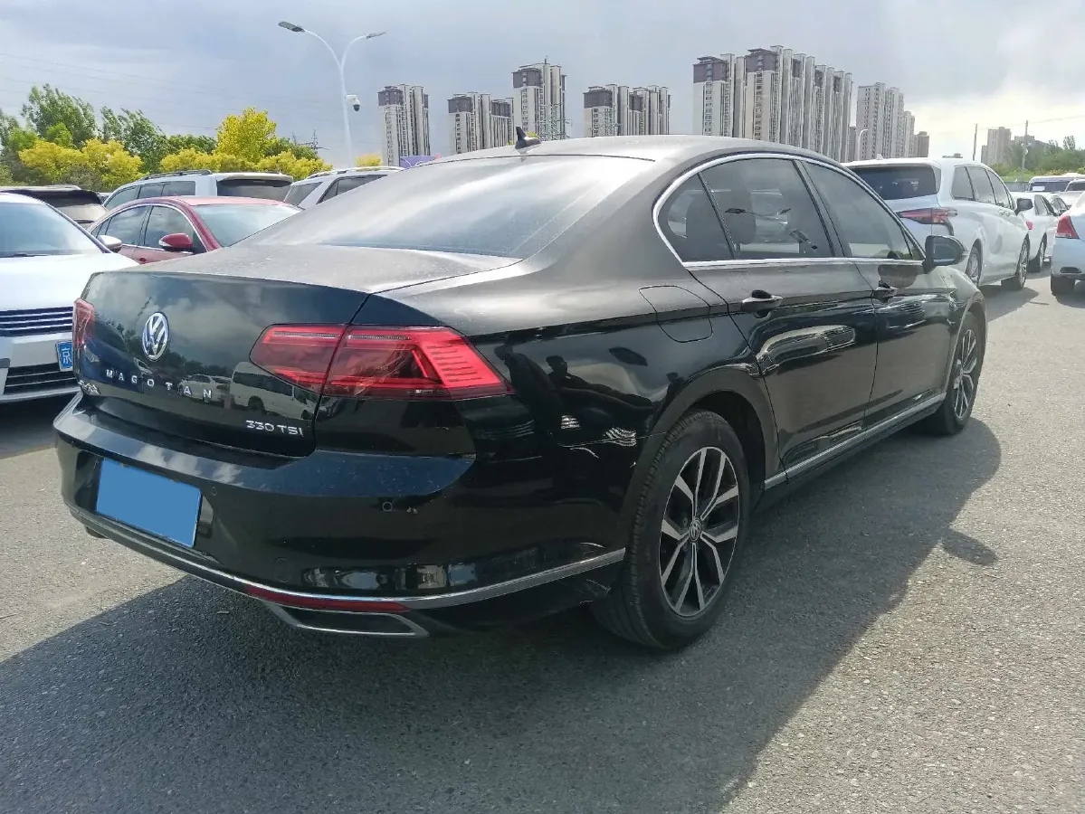 2020 Volkswagen Magotan 2.0T 186HP L4 7DCT,autocango,china used car exporter,china ev exporter,chinese used car exporter,chinese used ev exporter